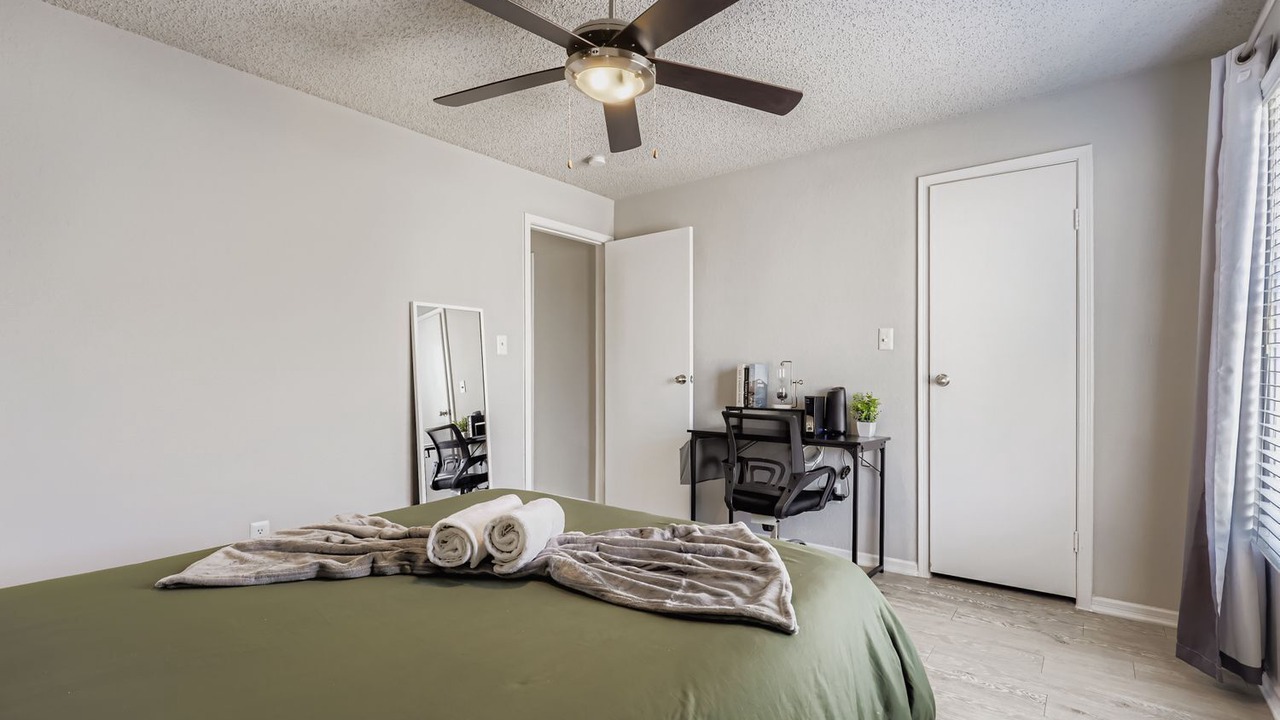 Photo of Bedroom in Milwood