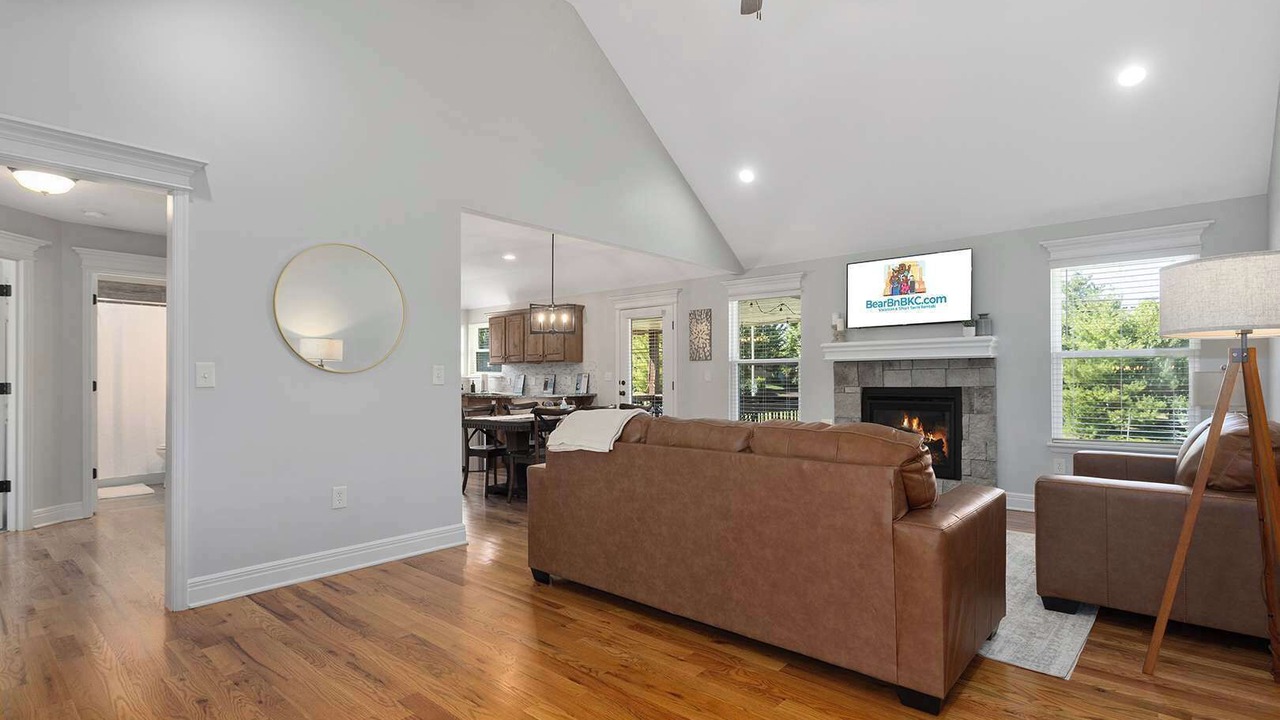 Photo of Livingroom in Shawnee