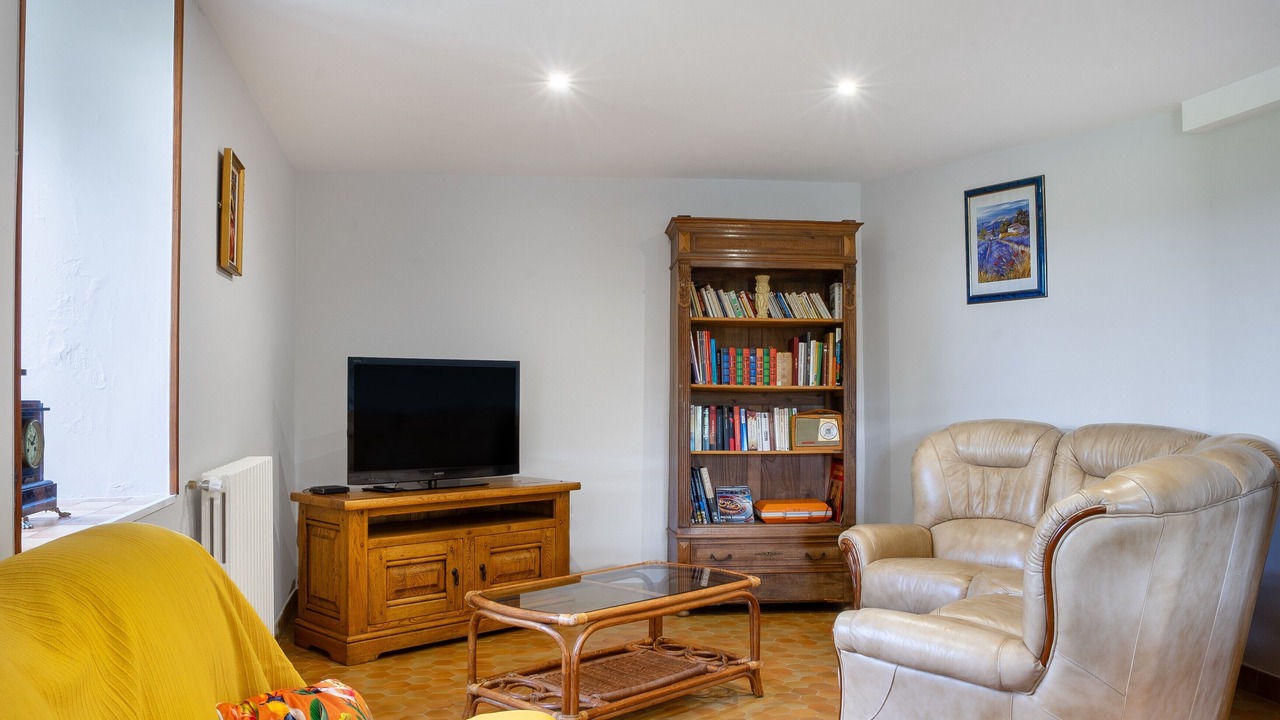 Photo of Livingroom in Saint-Julien-de-Gras-Capou