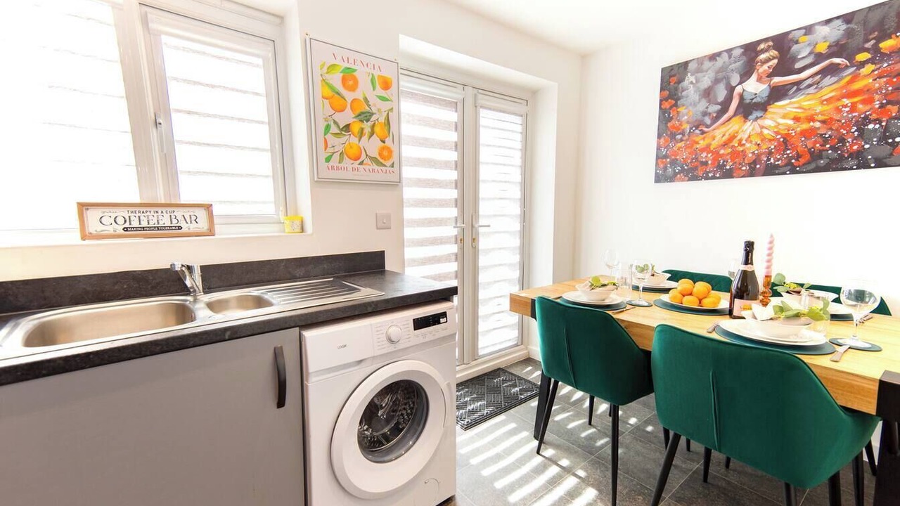 Photo of Others in Holbrooks