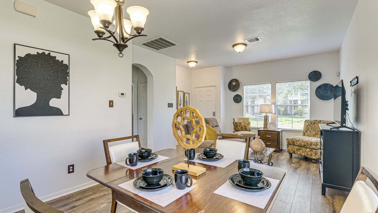 Photo of Livingroom in Central Southwest