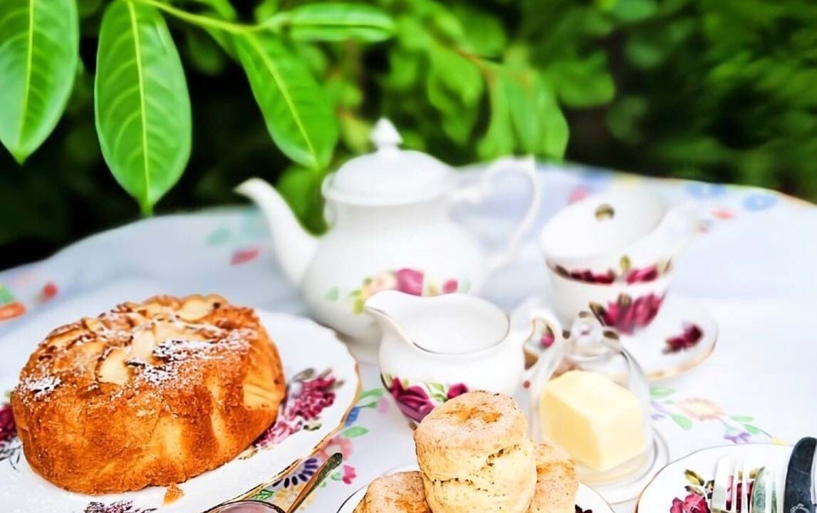 Photo of Others in Motcombe