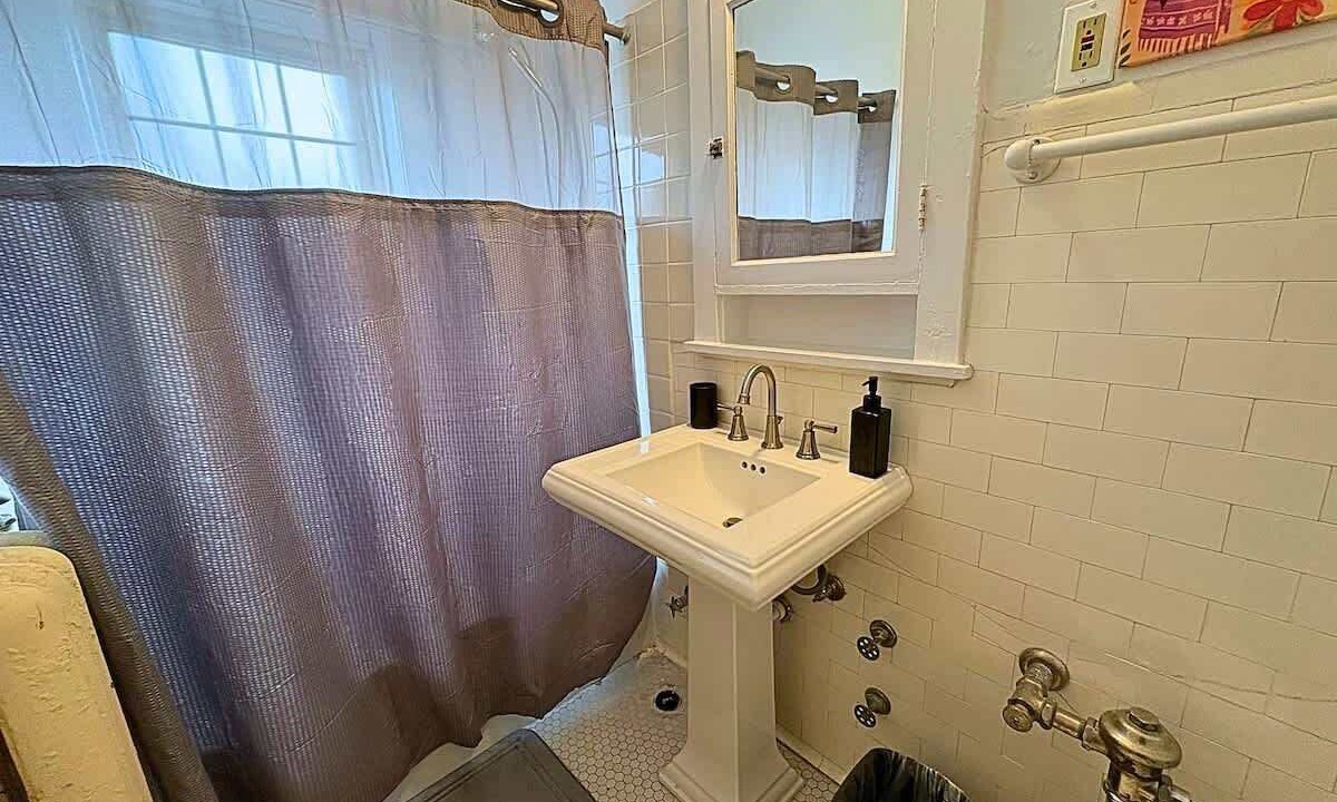 Photo of Bathroom in South Evanston