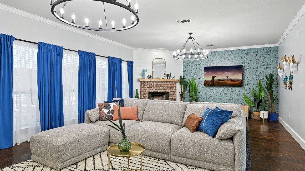 Photo of Livingroom in Burleson