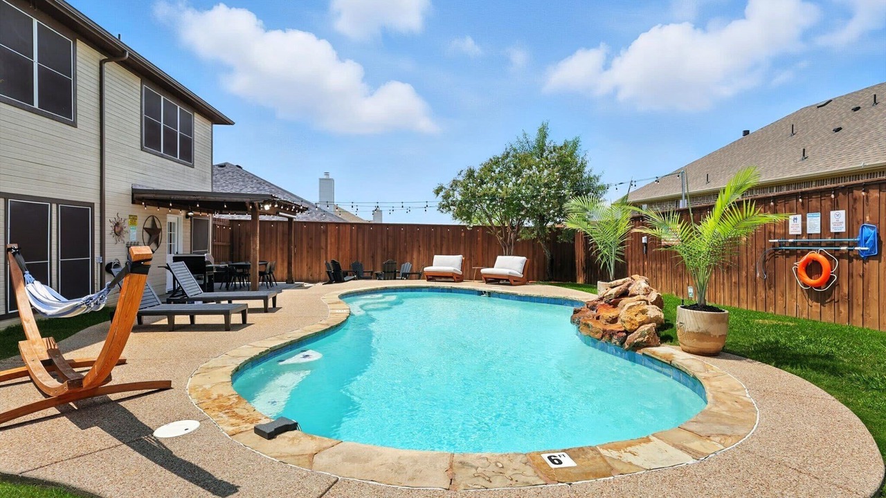 Photo of Outdoor in Burleson