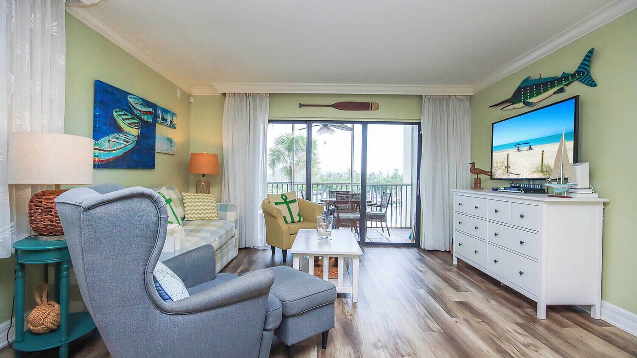 Photo of Livingroom in Captiva
