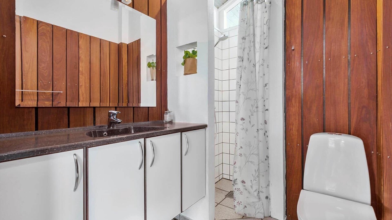 Photo of Bathroom in Allingabro