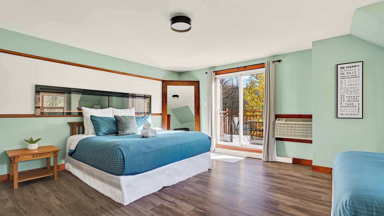 Photo of Bedroom in Tremblant-Les-Eaux