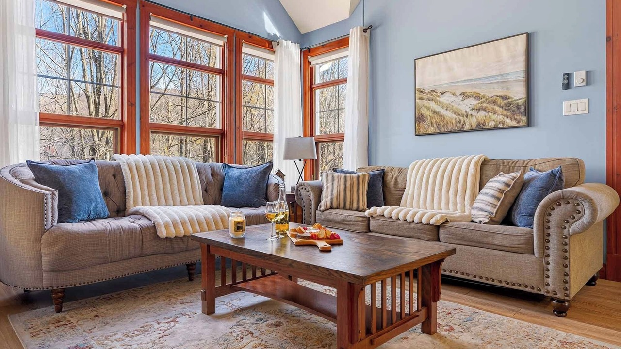 Photo of Livingroom in Tremblant-Les-Eaux