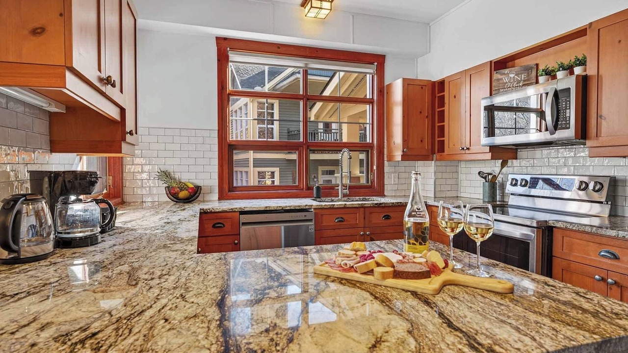 Photo of Kitchen in Tremblant-Les-Eaux