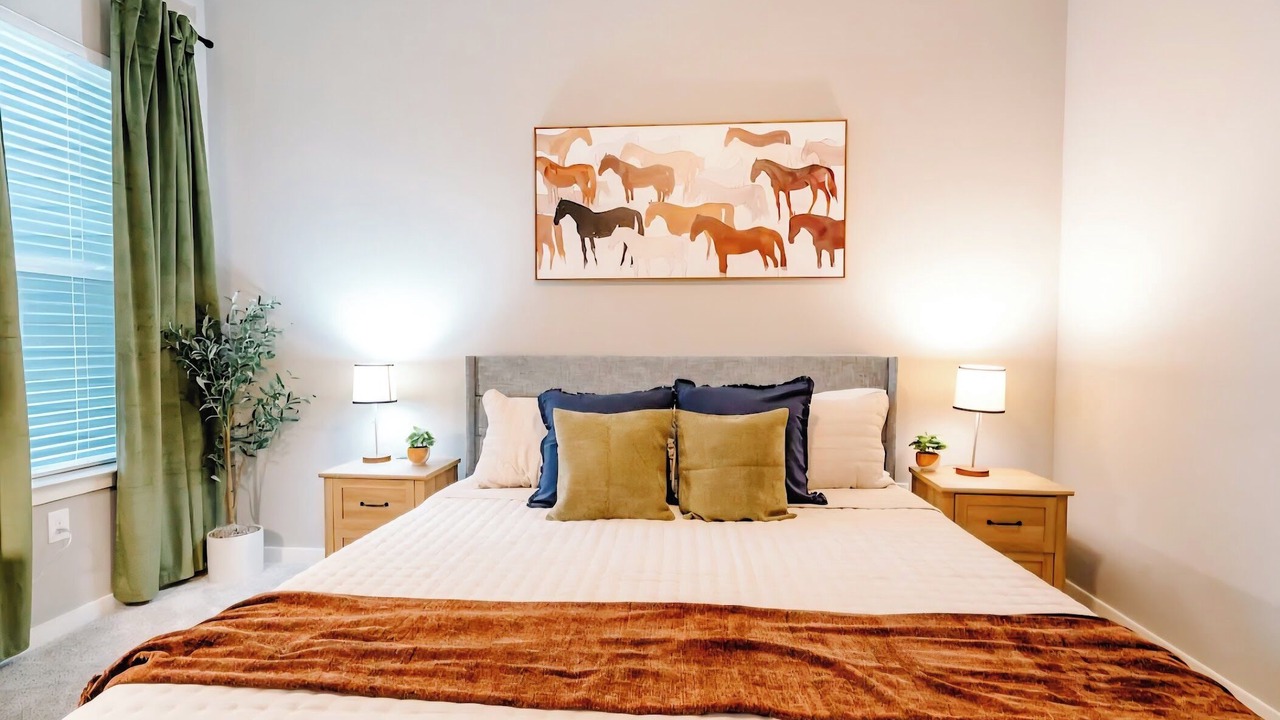 Photo of Bedroom in Tobin Hill
