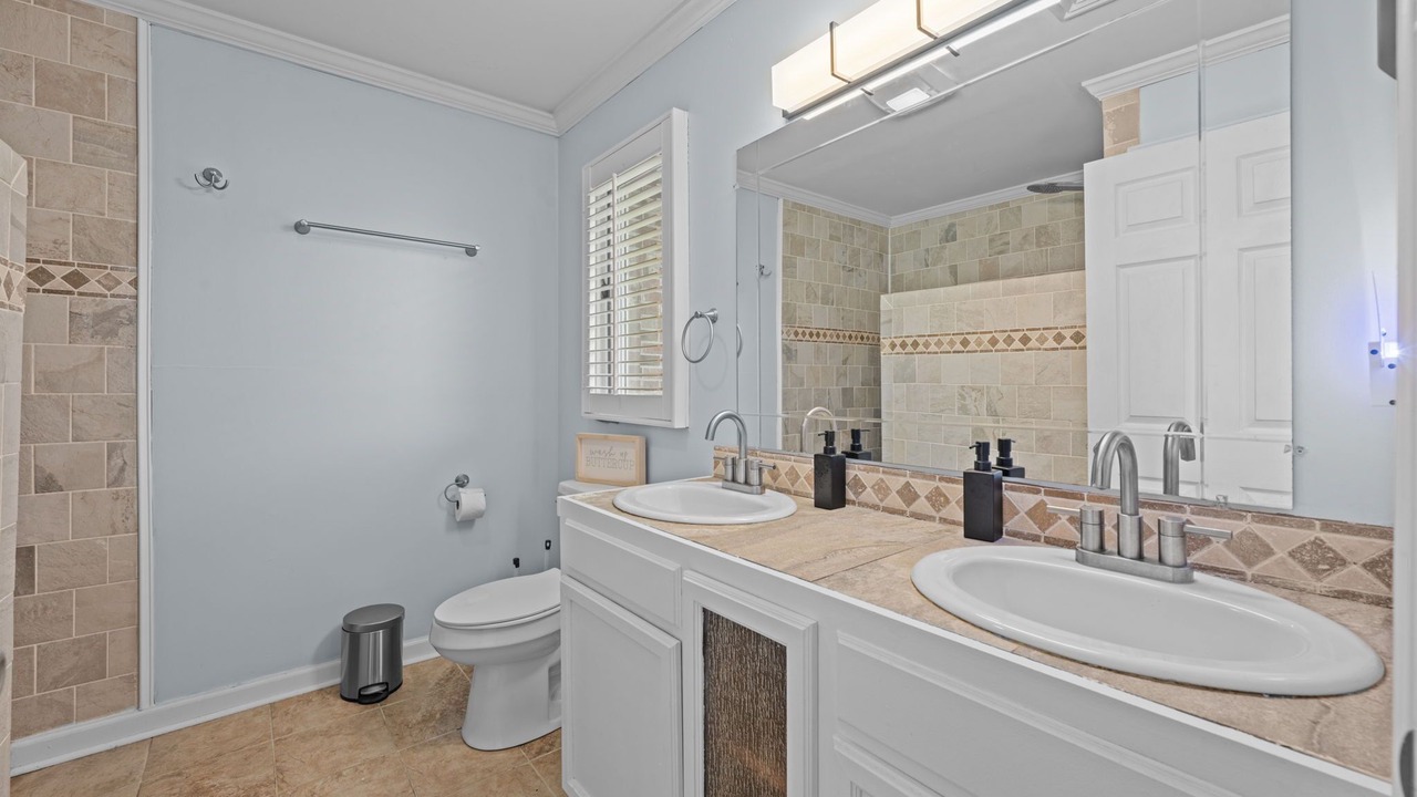 Photo of Bathroom in River Bend