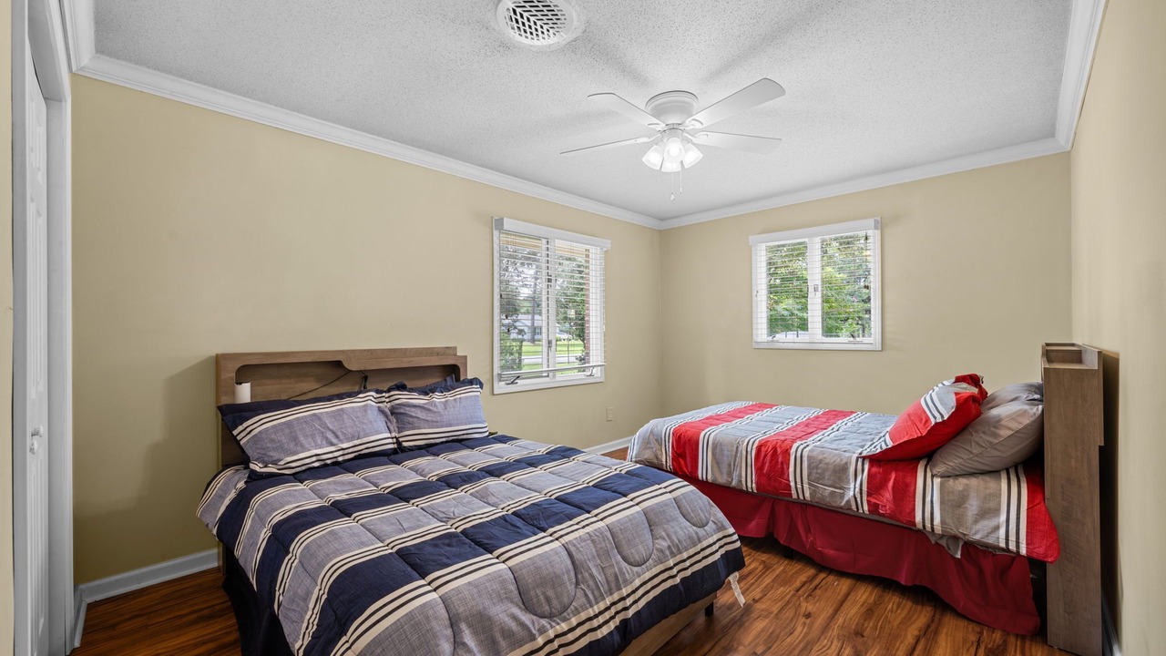 Photo of Bedroom in River Bend