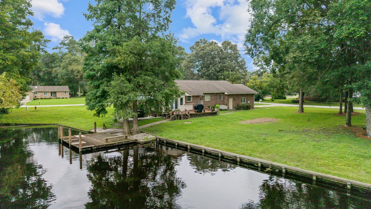 Photo of Outdoor in River Bend