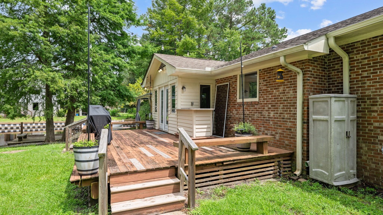 Photo of Patio Balcony in River Bend