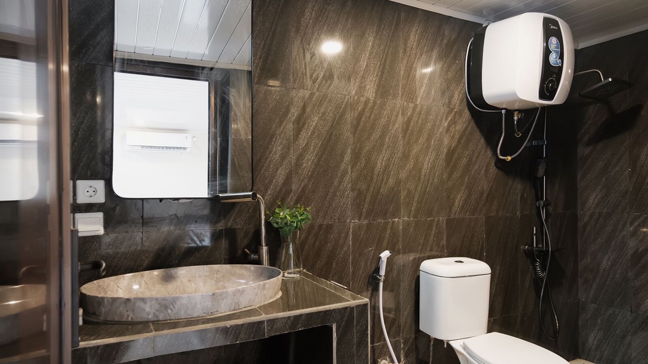 Photo of Bathroom in Cisarua