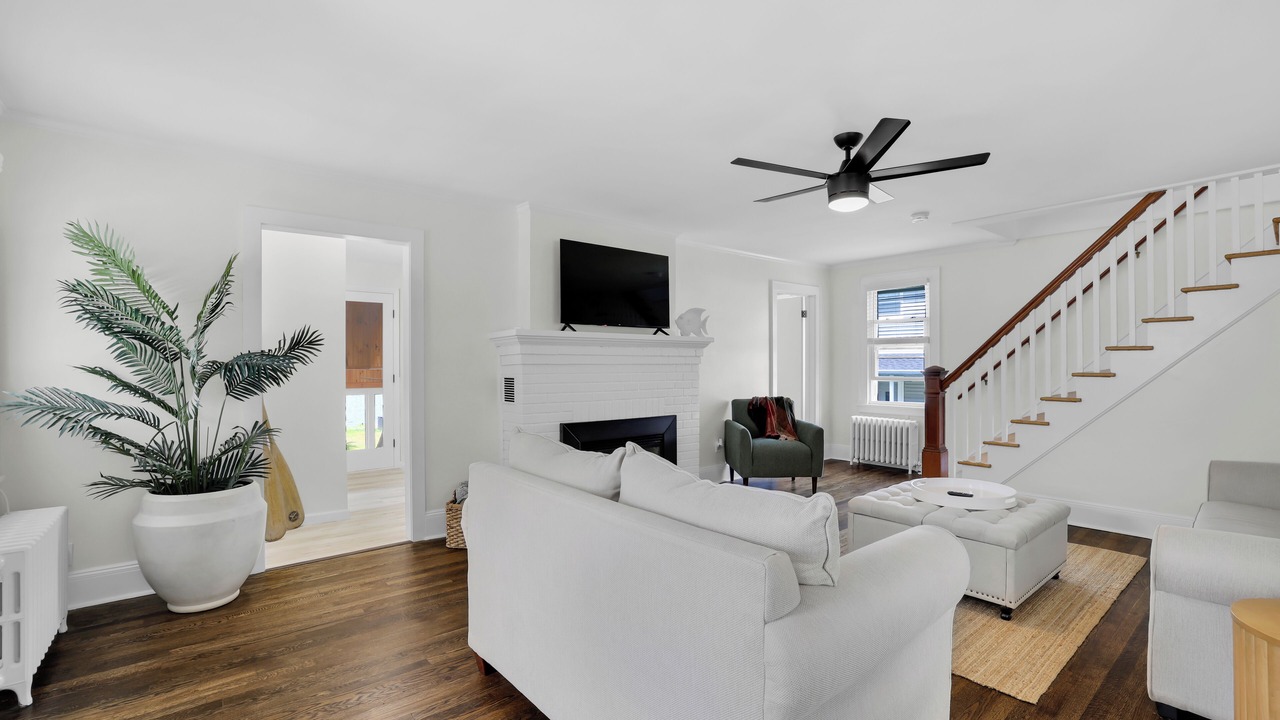 Photo of Livingroom in Wolcott
