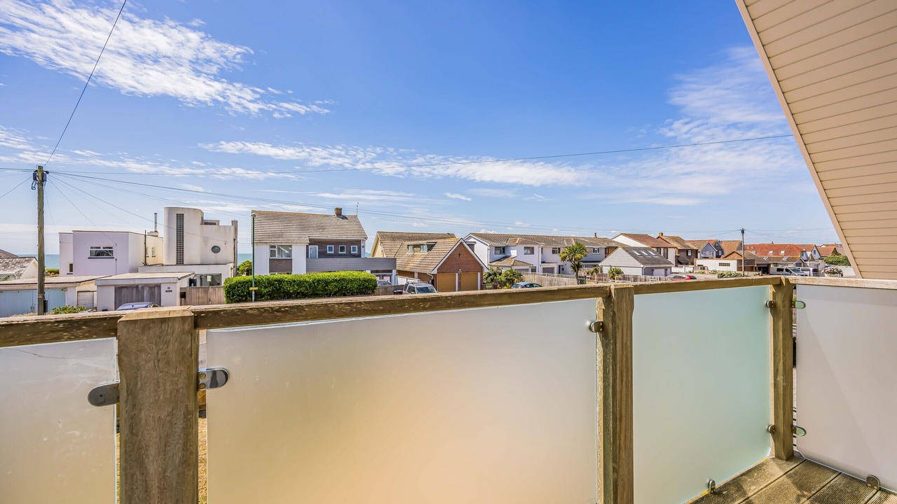 Photo of Patio Balcony in East Wittering