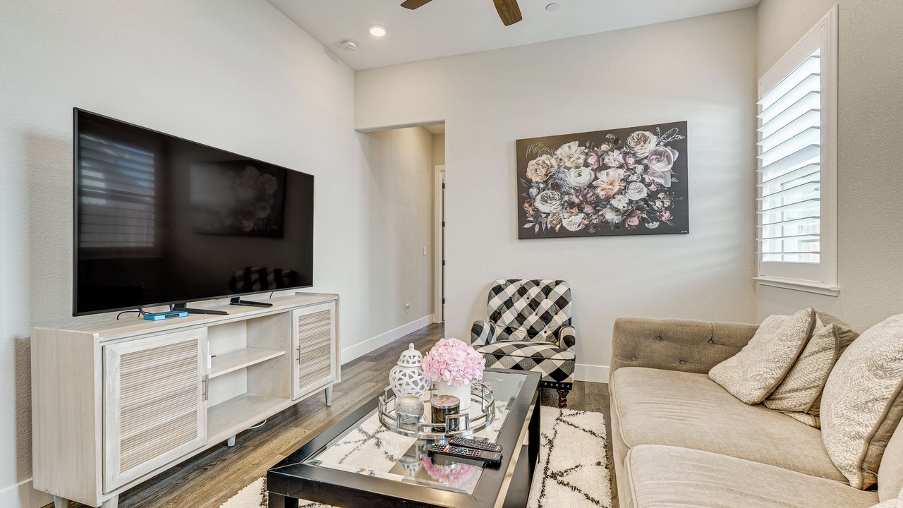 Photo of Livingroom in Roseville
