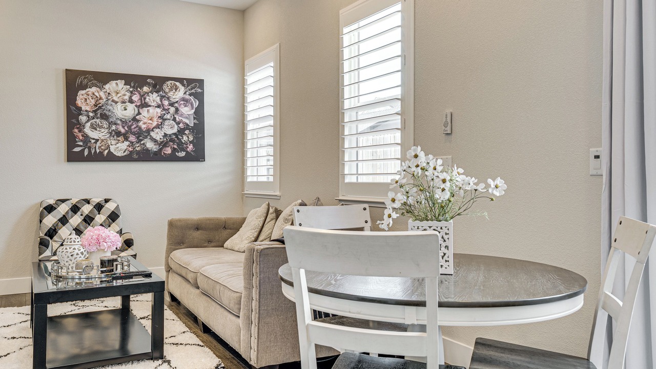 Photo of Livingroom in Roseville