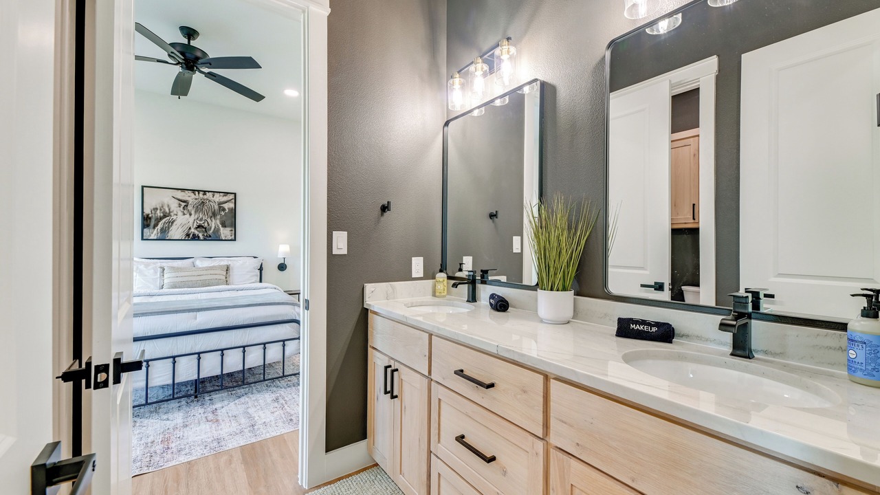 Photo of Bathroom in Myra