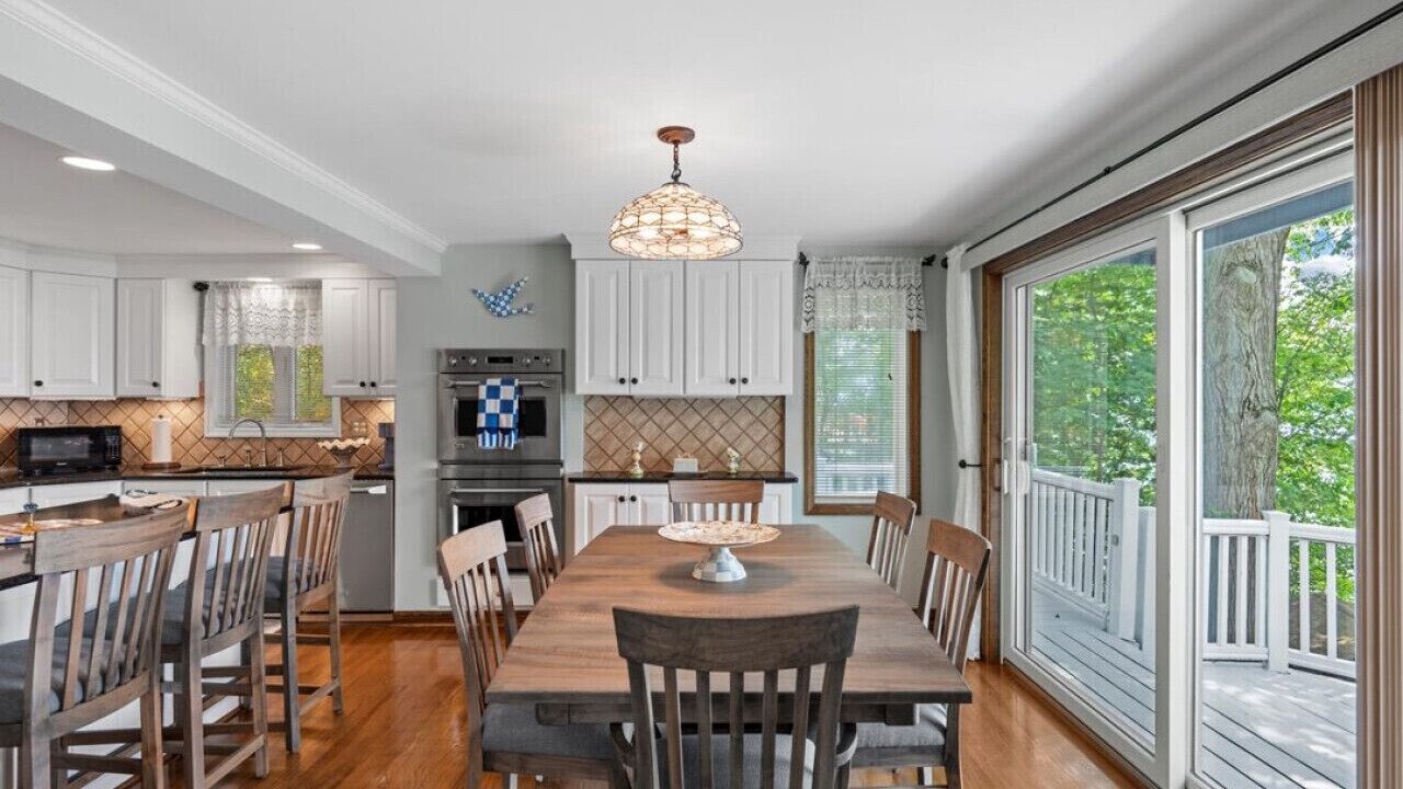 Photo of Livingroom in Skaneateles