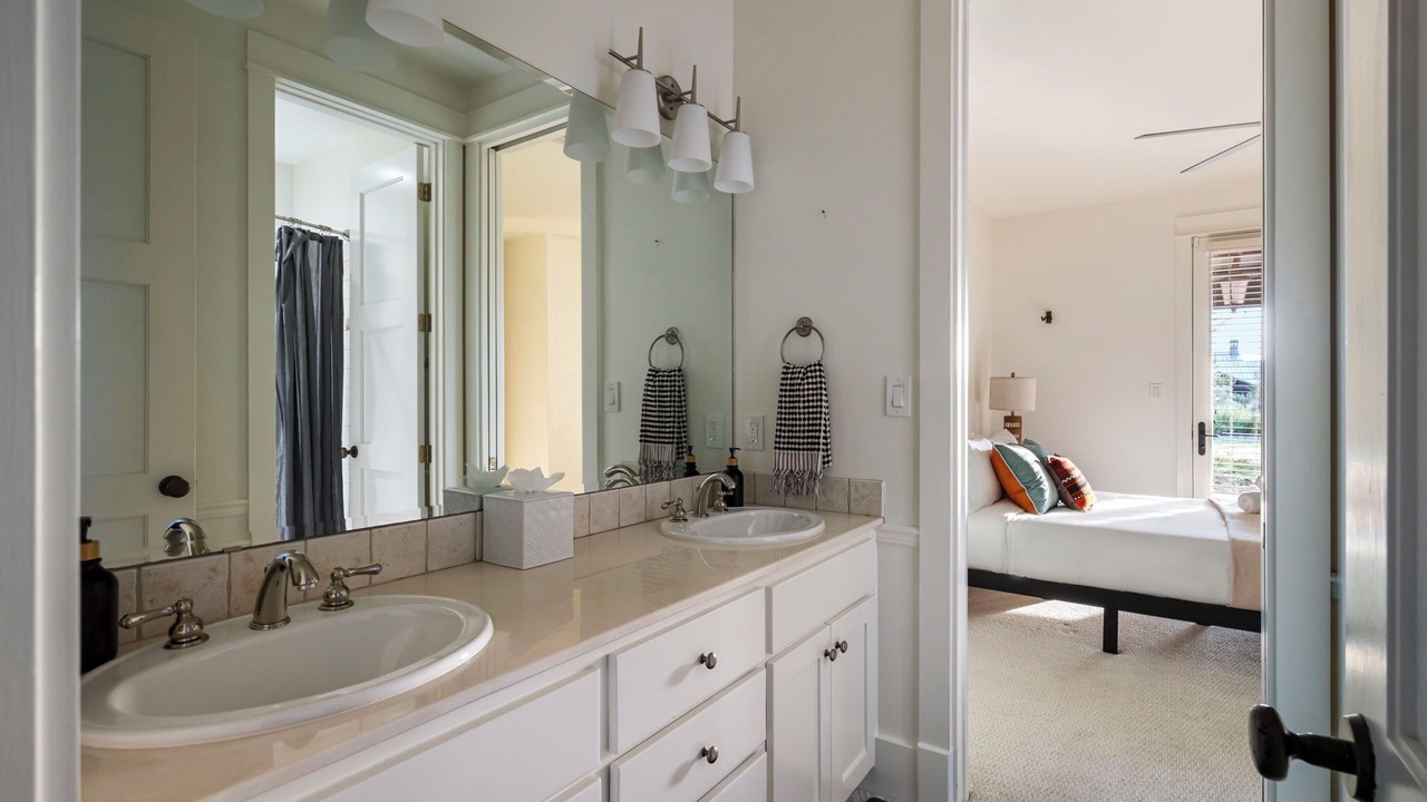 Photo of Bathroom in Georgetown