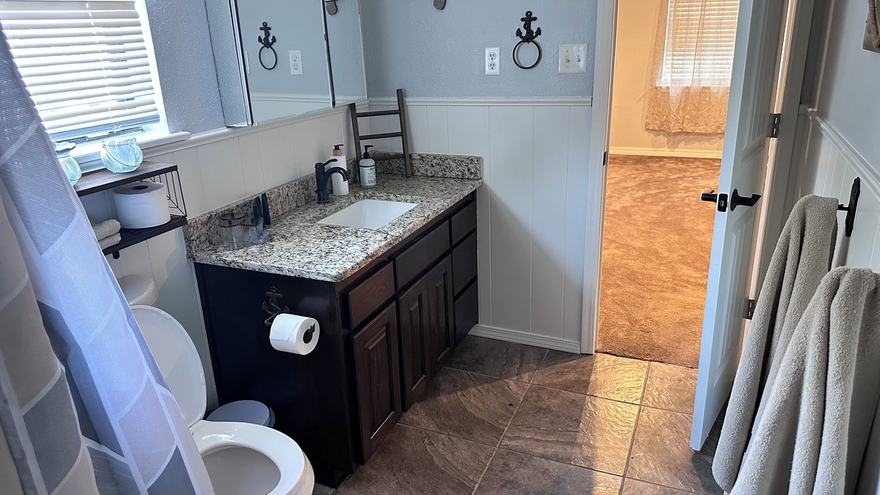 Photo of Bathroom in Sulphur