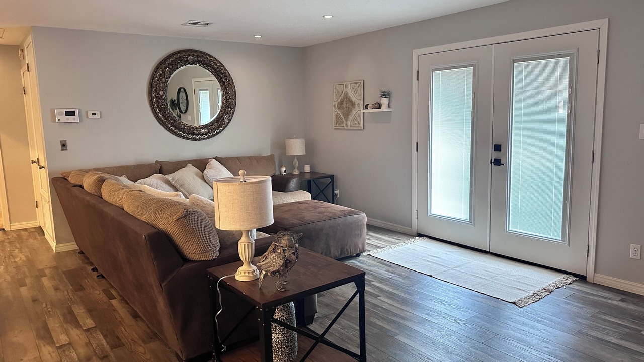 Photo of Livingroom in Sulphur