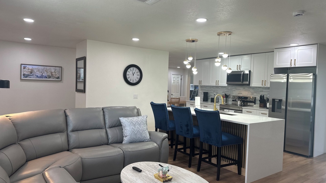 Photo of Livingroom in Lutz