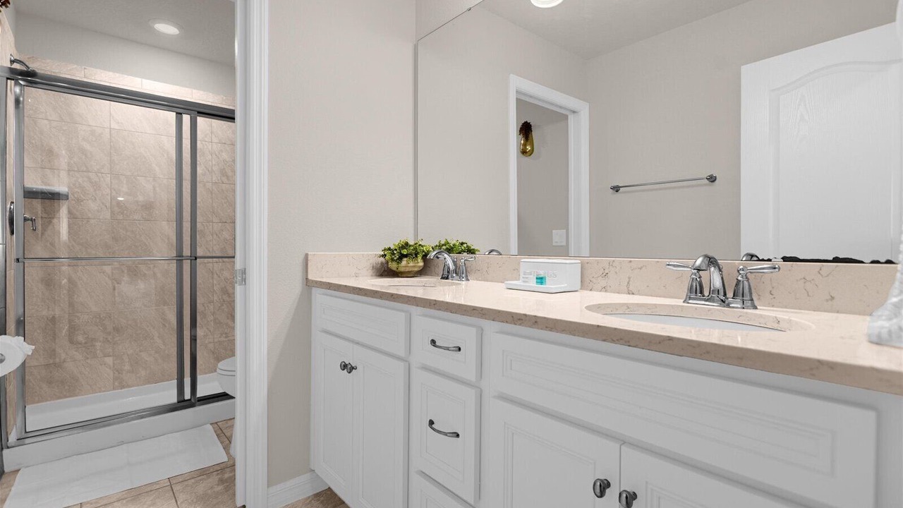 Photo of Bathroom in Loughman