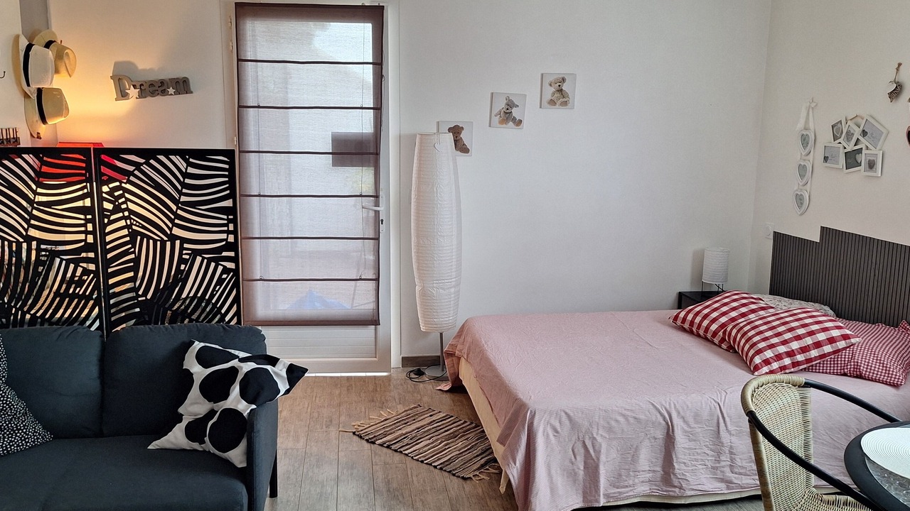 Photo of Bedroom in Villeneuve-les-Beziers