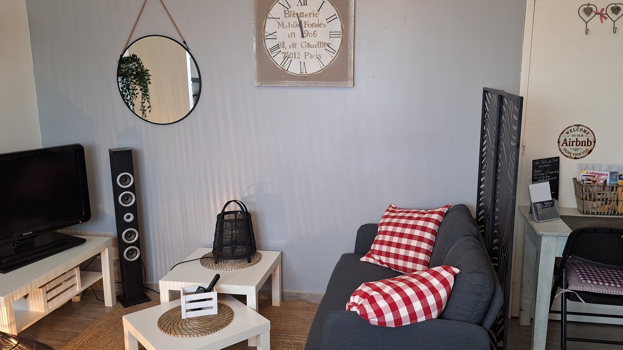 Photo of Livingroom in Villeneuve-les-Beziers