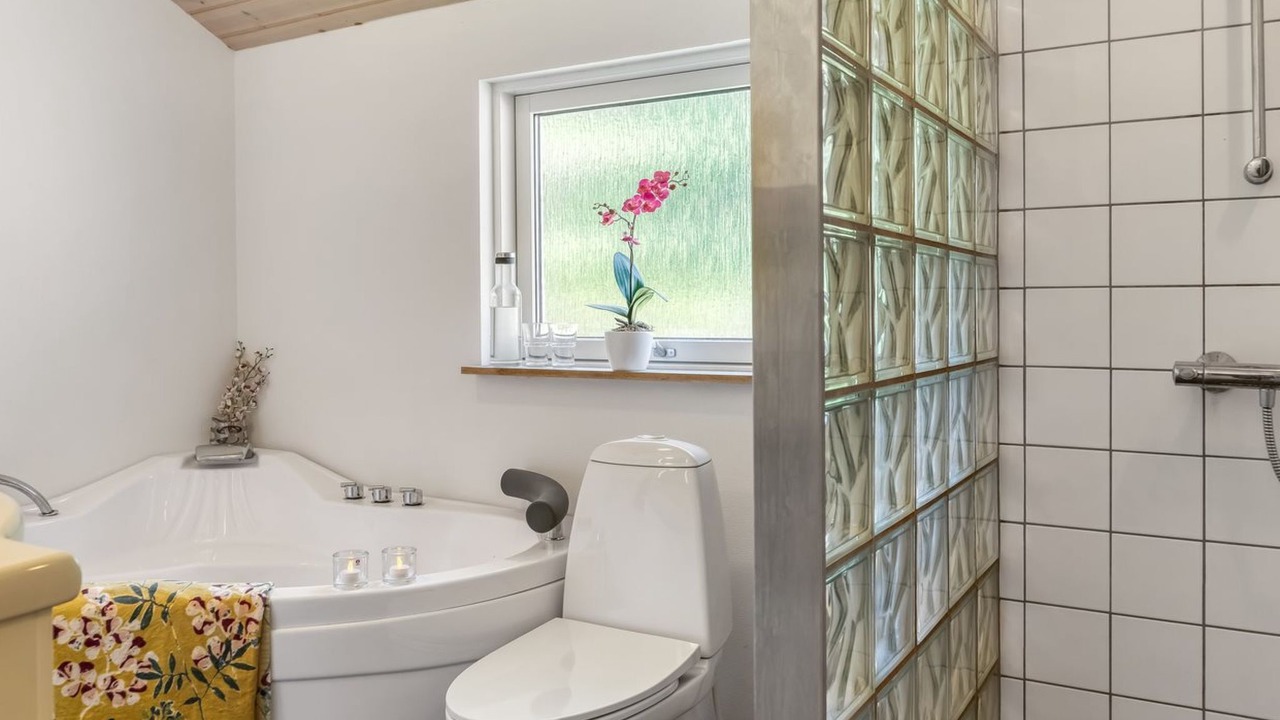 Photo of Bathroom in Odde