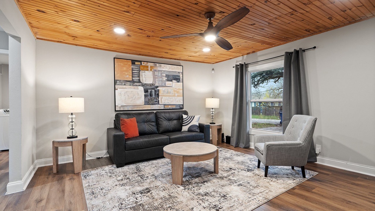 Photo of Livingroom in Greenville