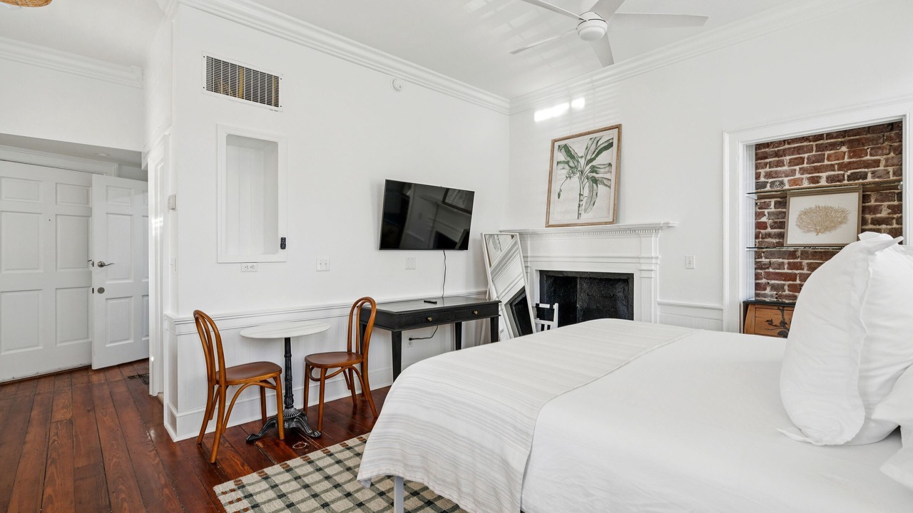 Photo of Bedroom in Charleston Historic District