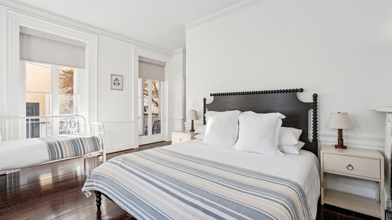 Photo of Bedroom in Charleston Historic District