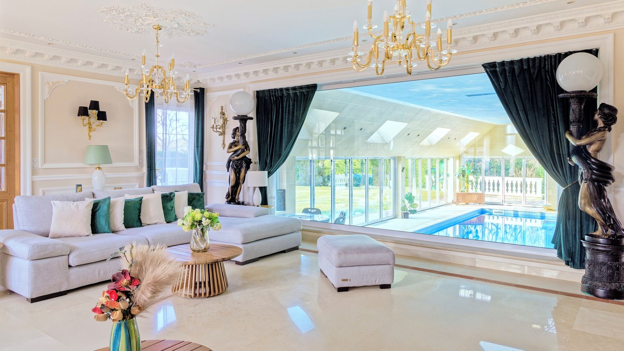 Photo of Livingroom in Poigny la Foret