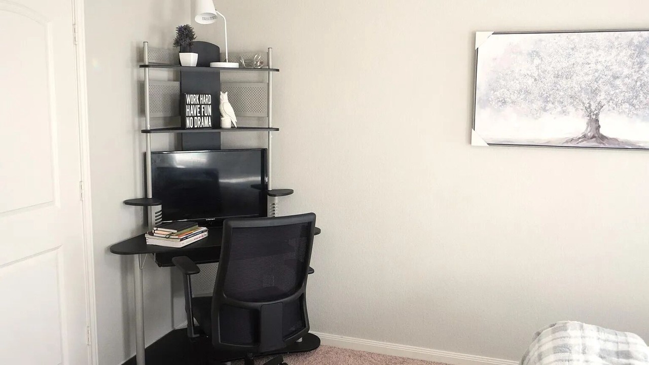 Photo of Bedroom in Medina Valley