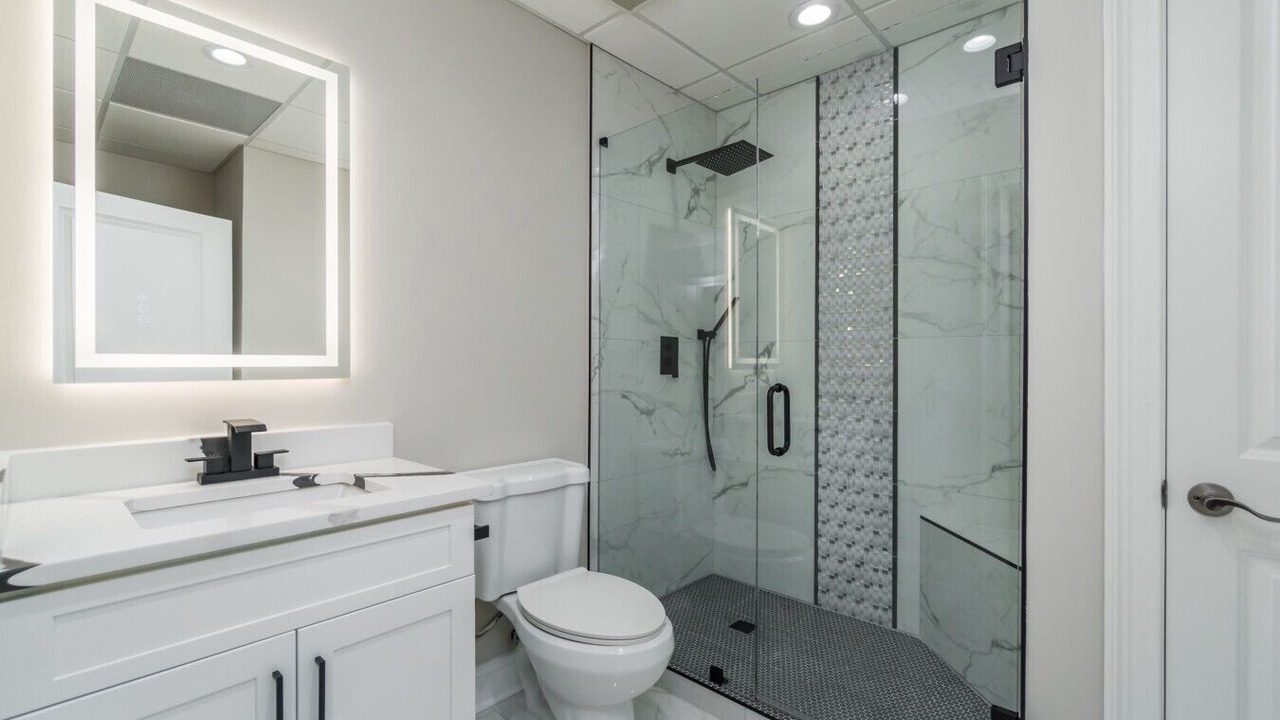 Photo of Bathroom in Tate
