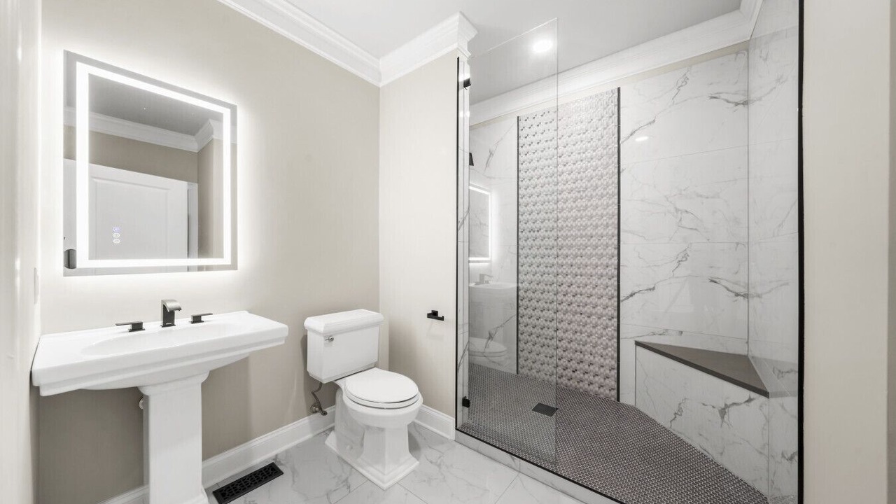 Photo of Bathroom in Tate