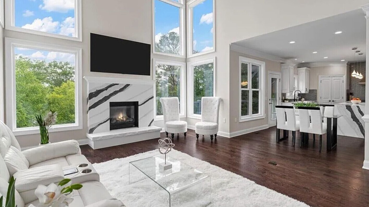 Photo of Livingroom in Tate