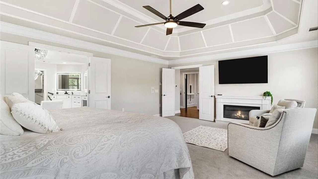 Photo of Bedroom in Tate