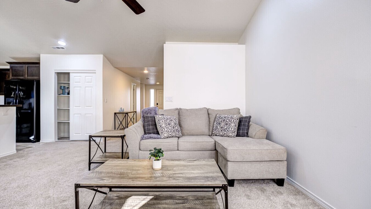 Photo of Livingroom in South Richland