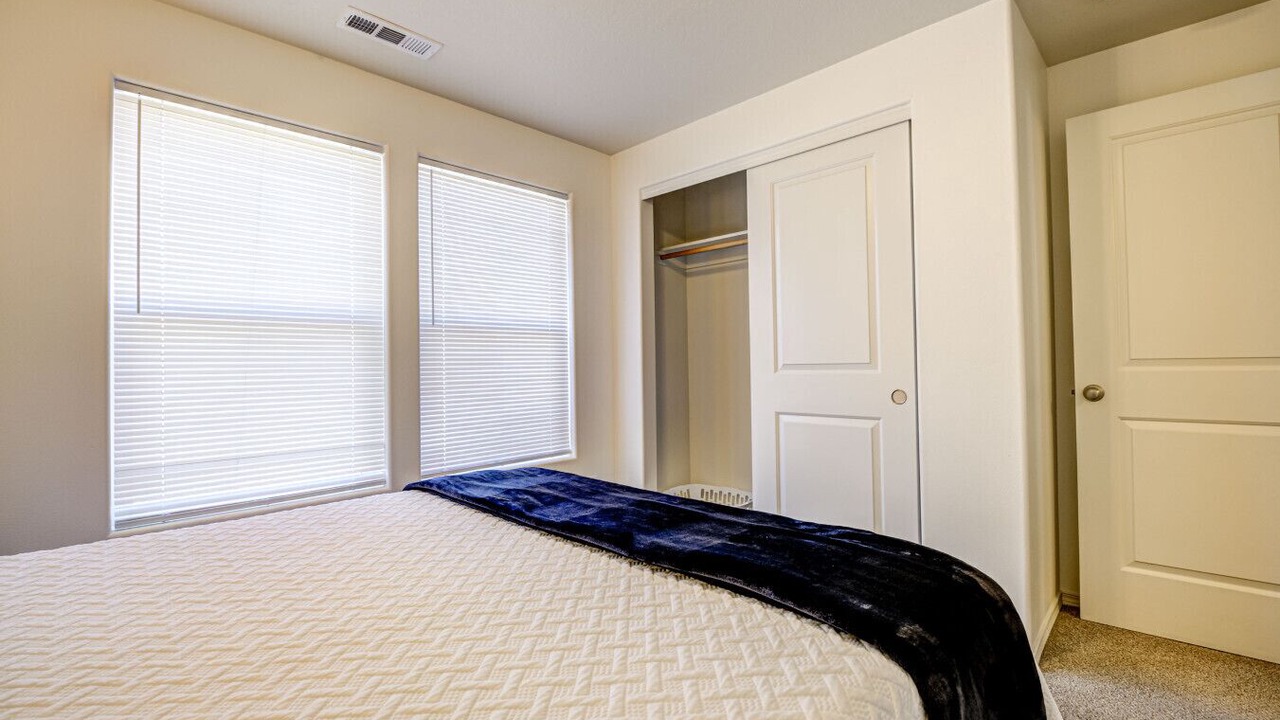 Photo of Bedroom in South Richland