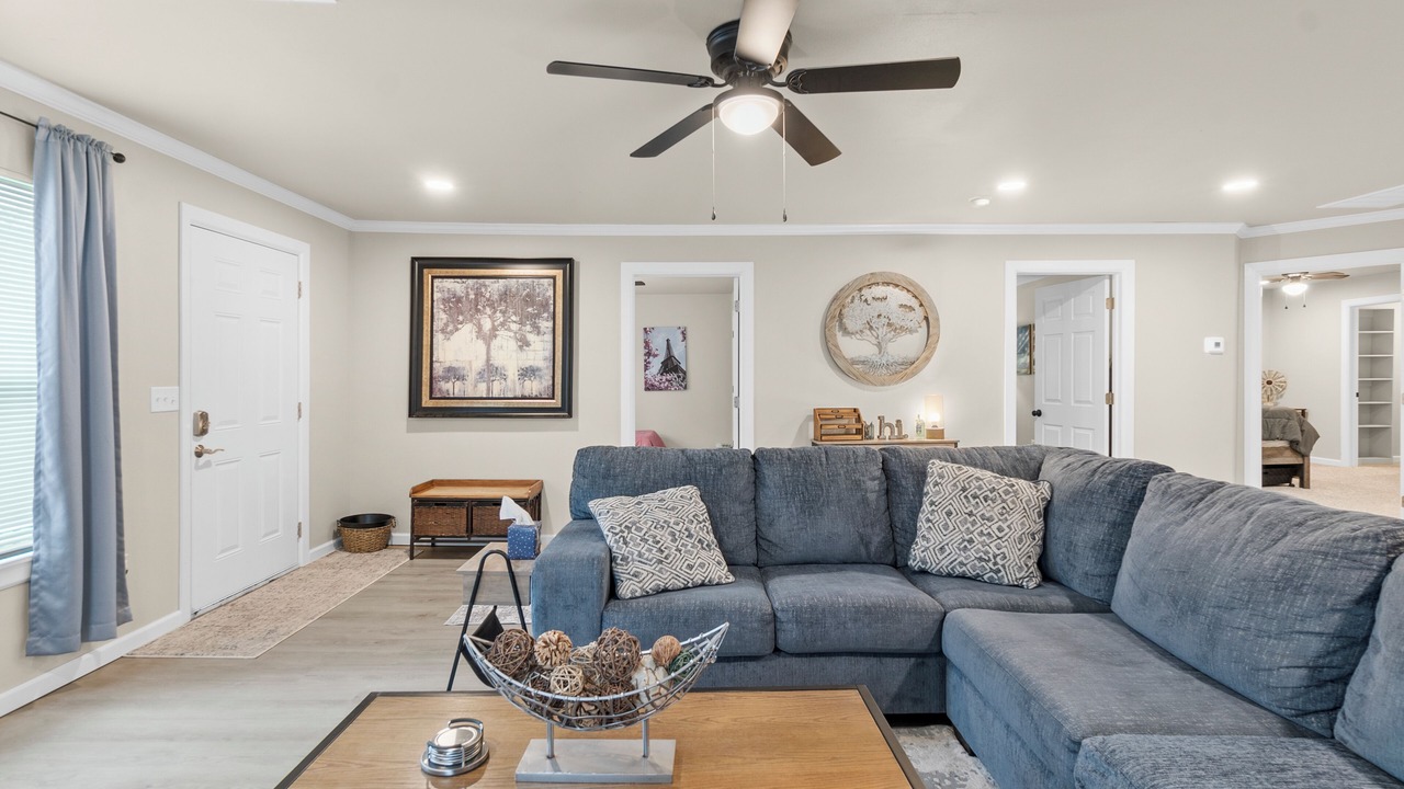 Photo of Livingroom in Glenpool