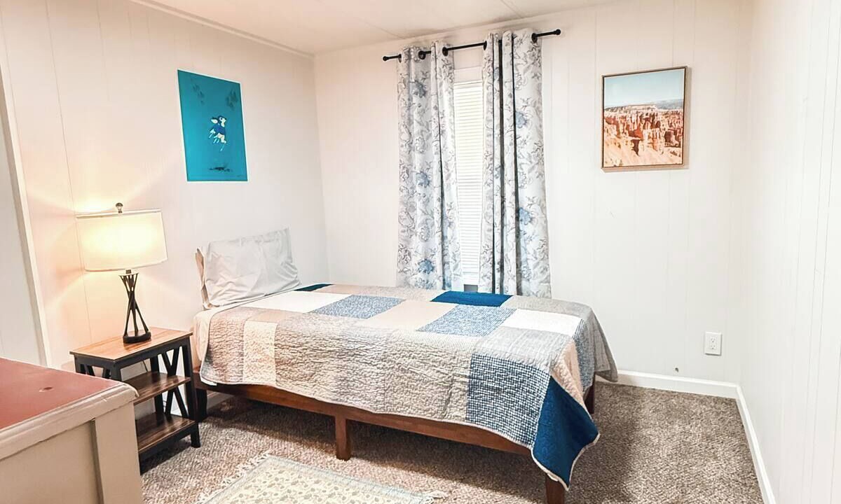 Photo of Bedroom in Safford