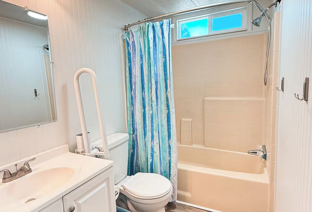 Photo of Bathroom in Safford