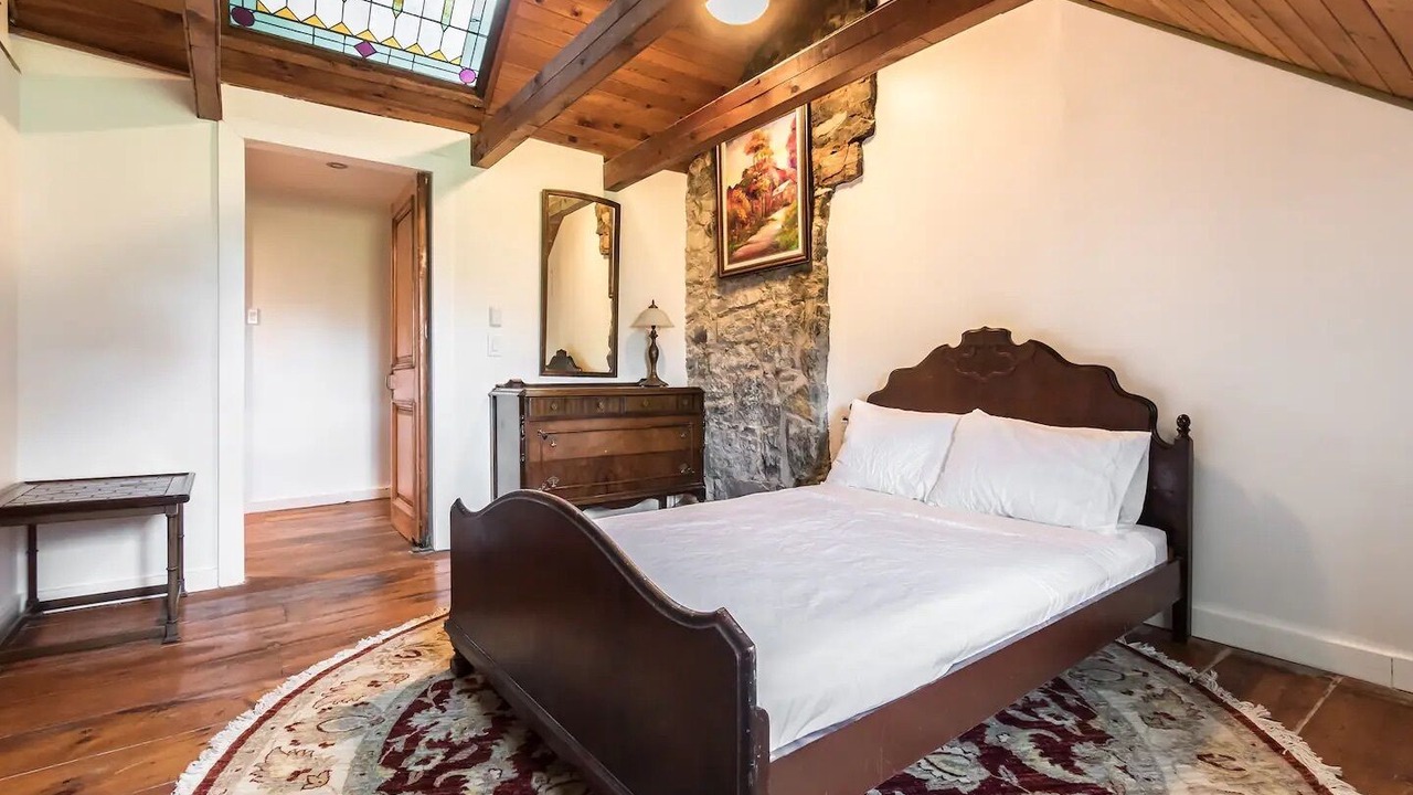 Photo of Bedroom in Ville-Marie