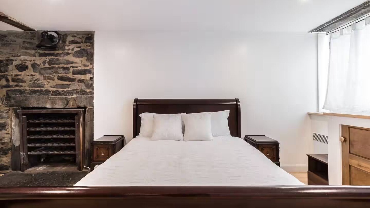 Photo of Bedroom in Ville-Marie